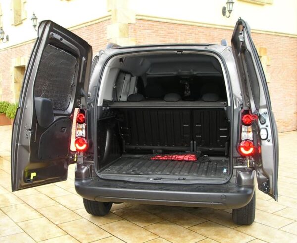 Citroën Berlingo II desde 2008 a 2018  (Zona trasera con revestimiento excepto doble puerta) - Imagen 8