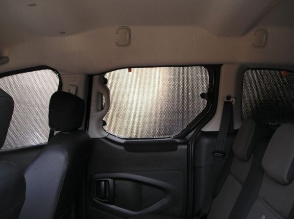 Citroën Berlingo II desde 2008 a 2018  (Zona trasera con revestimiento excepto doble puerta) - Imagen 11