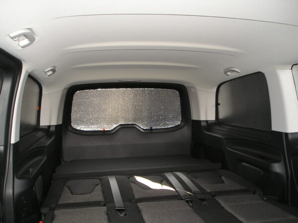 Mercedes Benz W447 Vito / Clase V Larga desde 2014 (Zona trasera con revestimiento) - Imagen 3