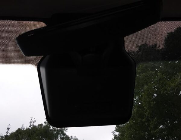 Renault Trafic L1H1 desde 2014 (Zona trasera sin revestimiento y doble puerta trasera) - Imagen 8